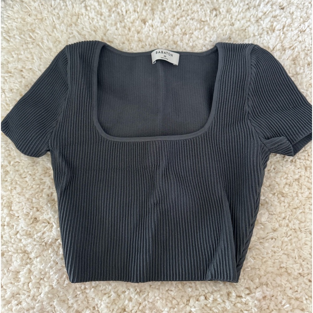 Aritzia top